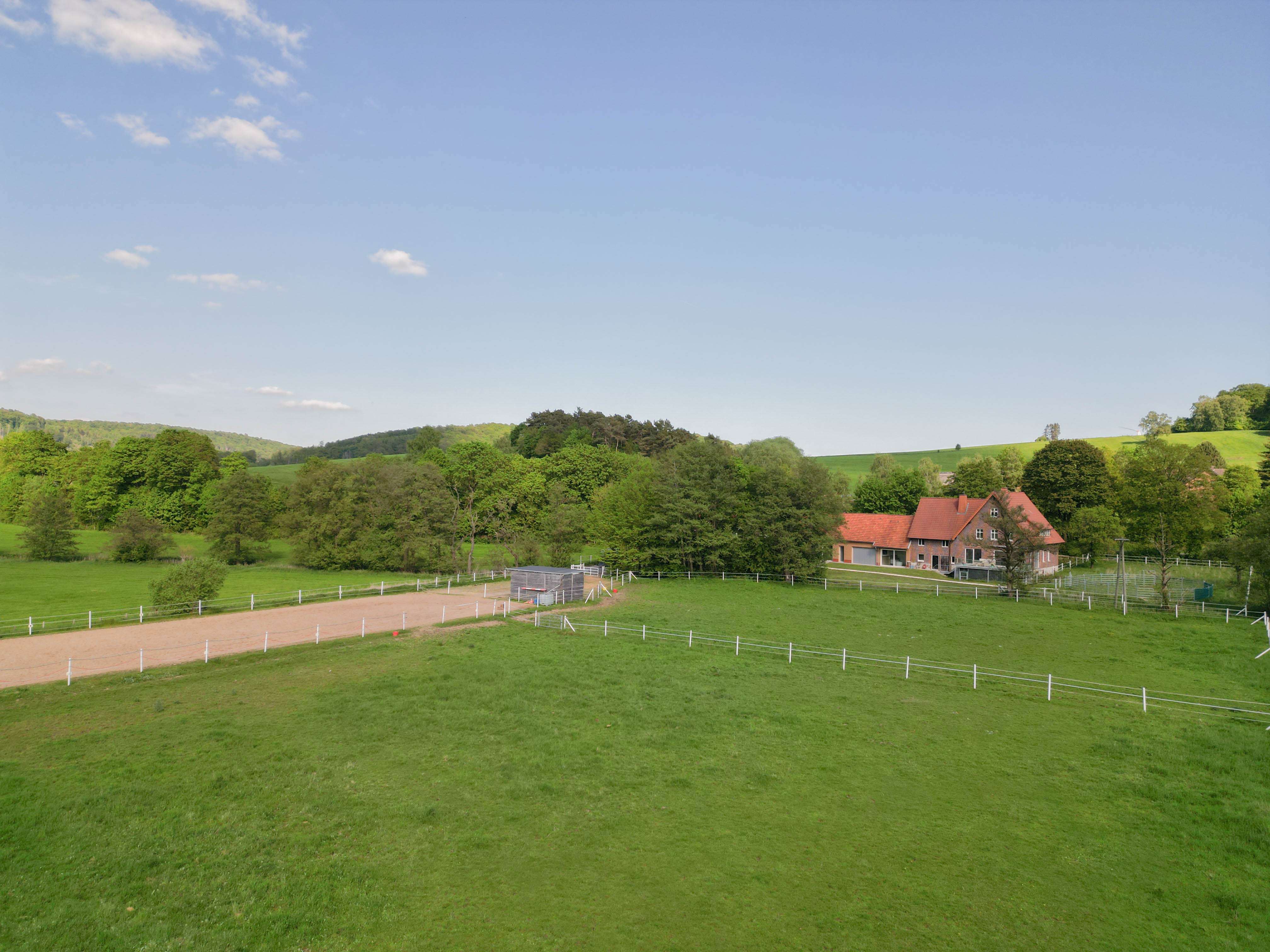 Thumbnail-Haus zum Kaufen in Brilon 959.000,00 € 255 m²