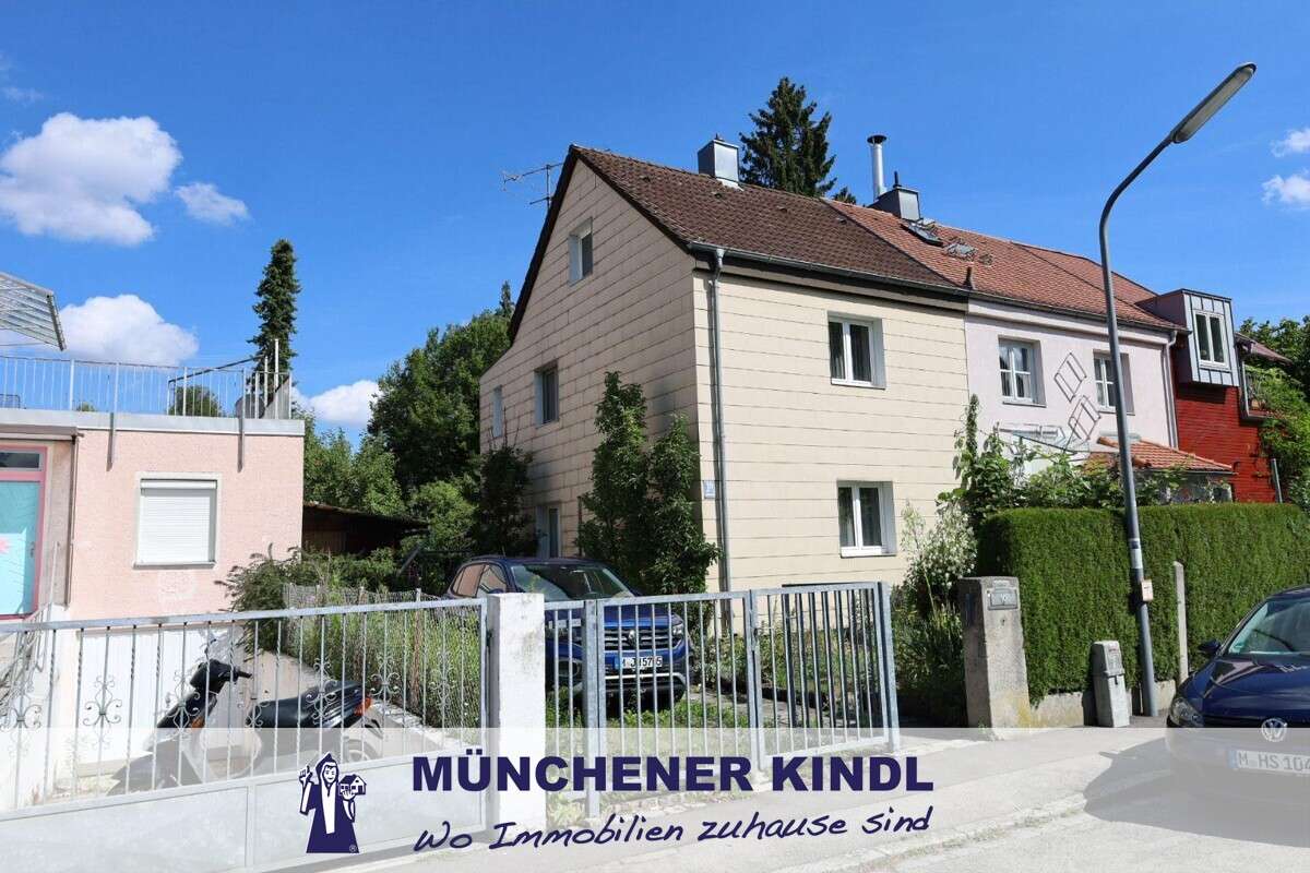 Thumbnail-Grundstück zu verkaufen in München 850.000,00 € 334 m²