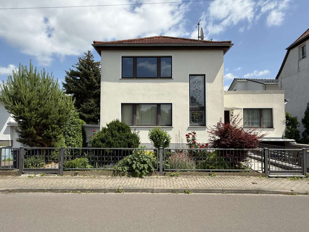 Thumbnail-Haus zum Kaufen in Magdeburg 352.000,00 € 134 m²