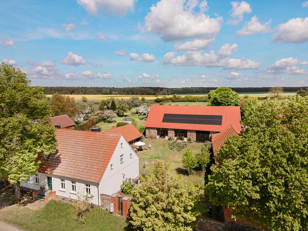 Thumbnail-Haus zum Kaufen in Dollgow 1.100.000,00 € 250 m²