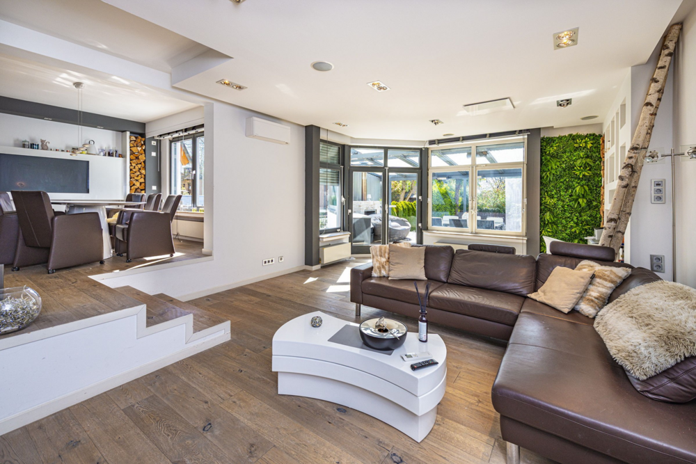 Thumbnail-Haus zum Kaufen in Erkrath 790.000,00 € 196 m²