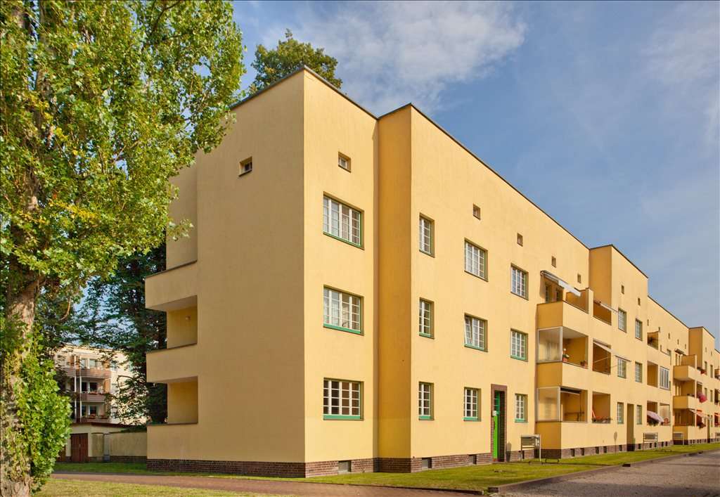 Thumbnail-Wohnung zum Mieten in Magdeburg 1.062,87 € 97.96 m²