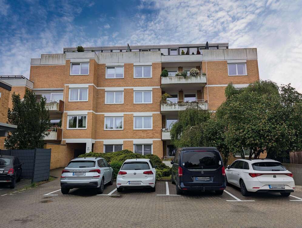 Thumbnail-Wohnung zum Kaufen in Braunschweig 250.000,00 € 92.73 m²