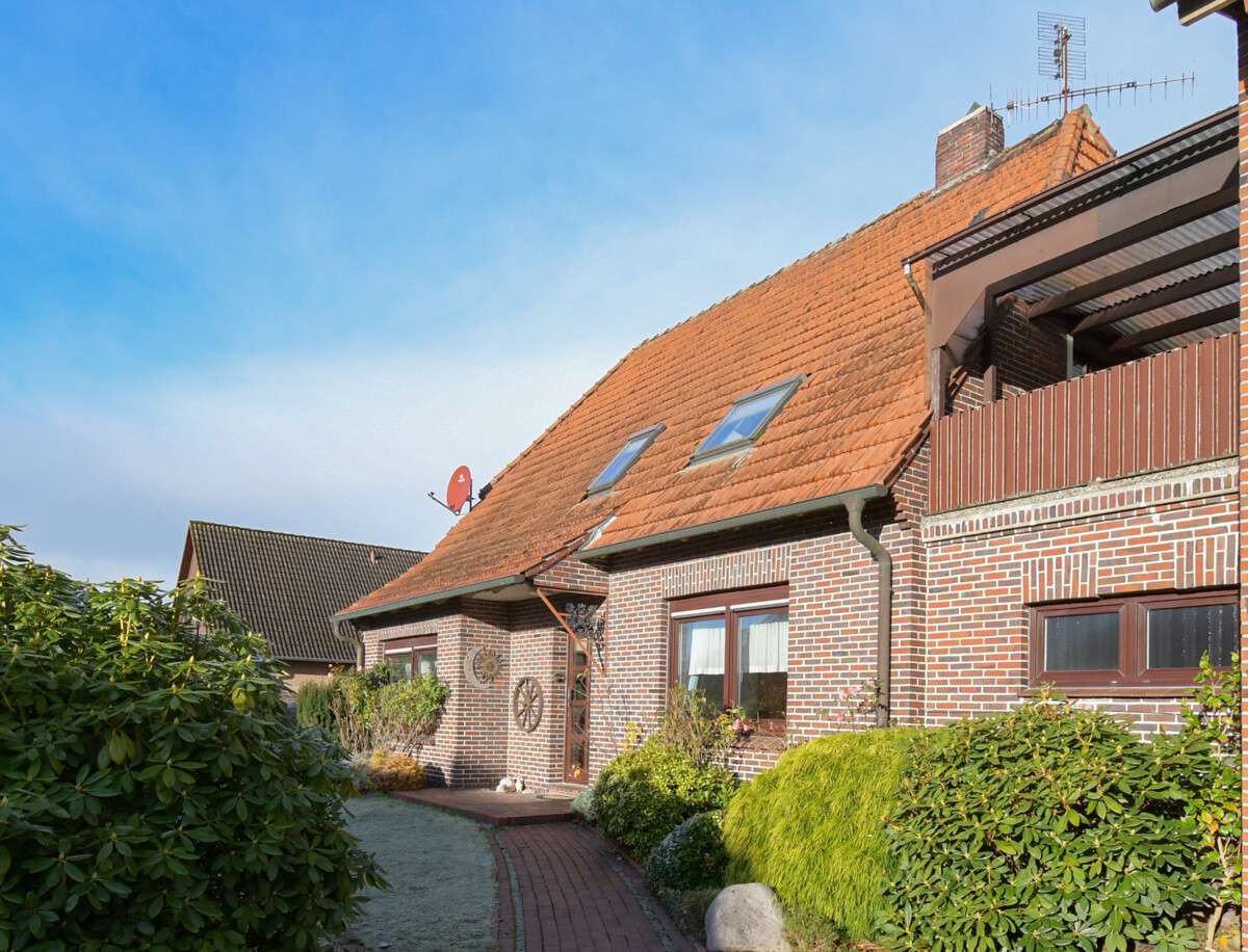 Thumbnail-Haus zum Kaufen in Edewecht 285.000,00 € 163.3 m²