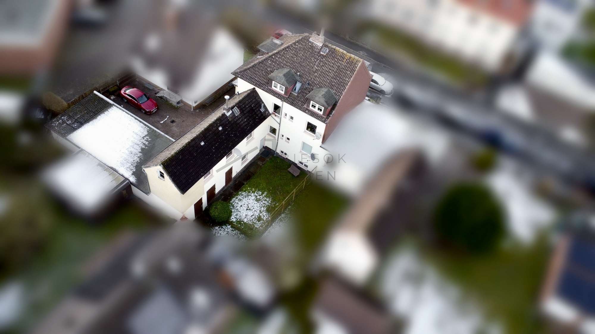 Thumbnail-Haus zum Kaufen in Hannover 499.000,00 € 220 m²