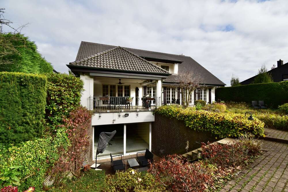 Thumbnail-Haus zum Kaufen in Mönchengladbach 1.590.000,00 € 301.25 m²