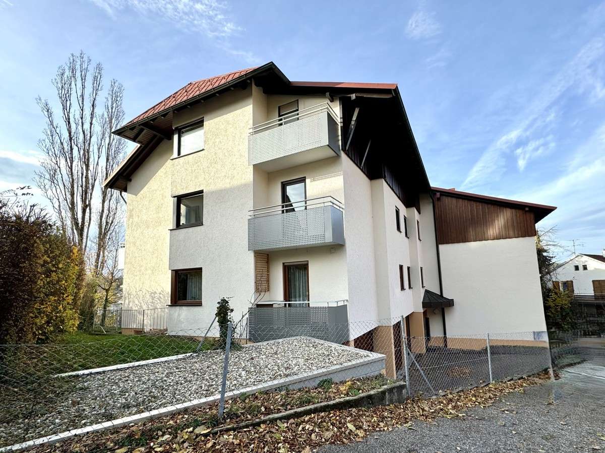 Thumbnail-Wohnung zum Mieten in Pforzheim 1.010,00 € 78.18 m²