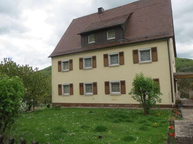 Thumbnail-Wohnung zum Mieten in Pommelsbrunn 790,00 € 90 m²