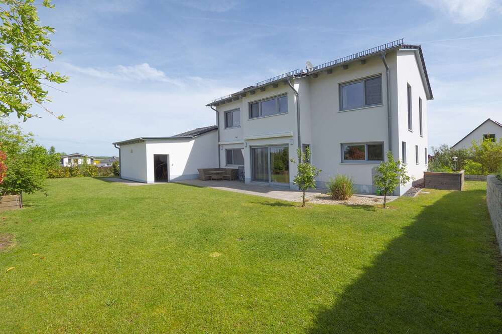 Thumbnail-Haus zum Kaufen in Burgebrach 669.000,00 € 161 m²