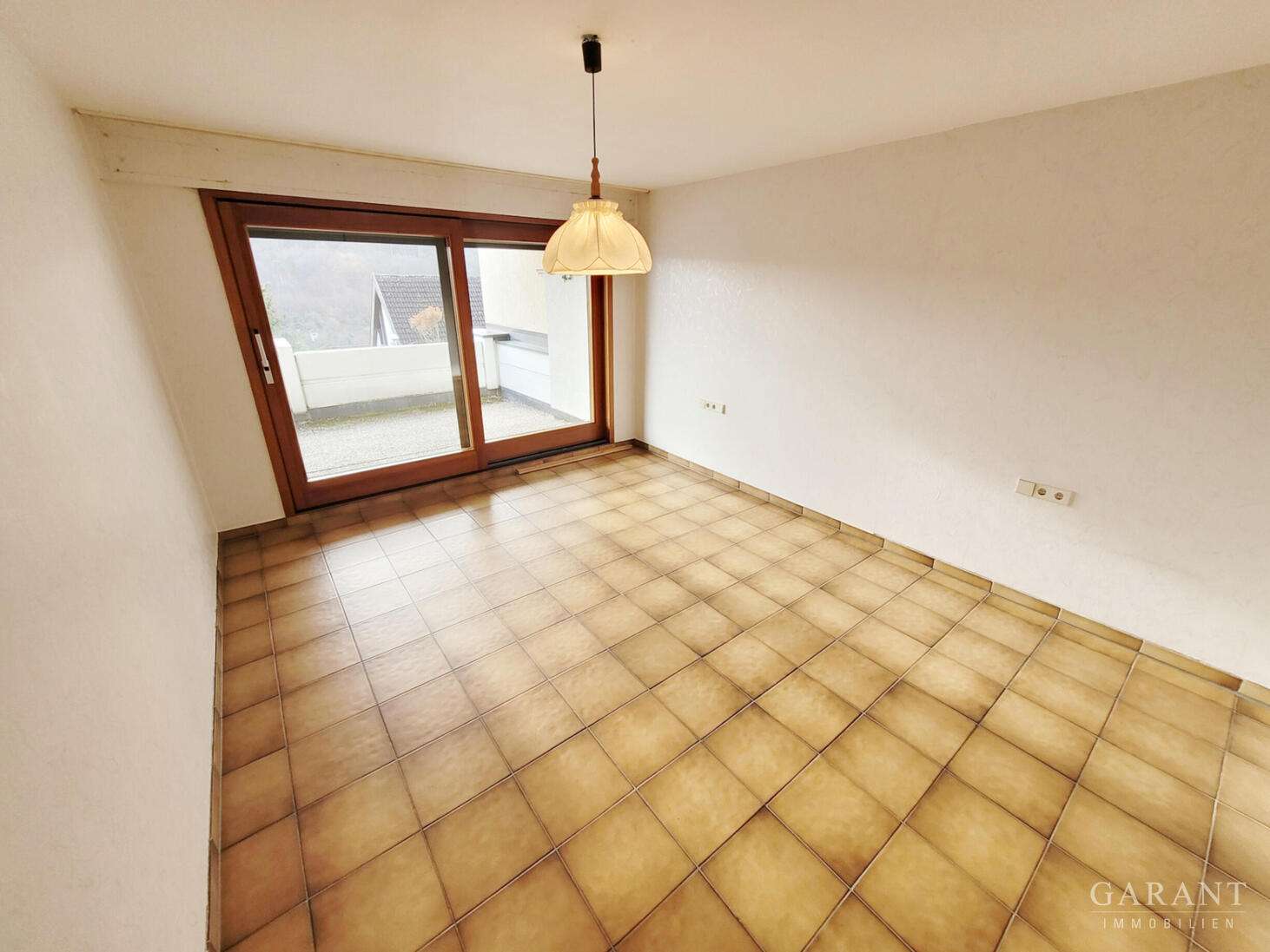 Thumbnail-Wohnung zum Mieten in Stuttgart 900,00 € 74 m²