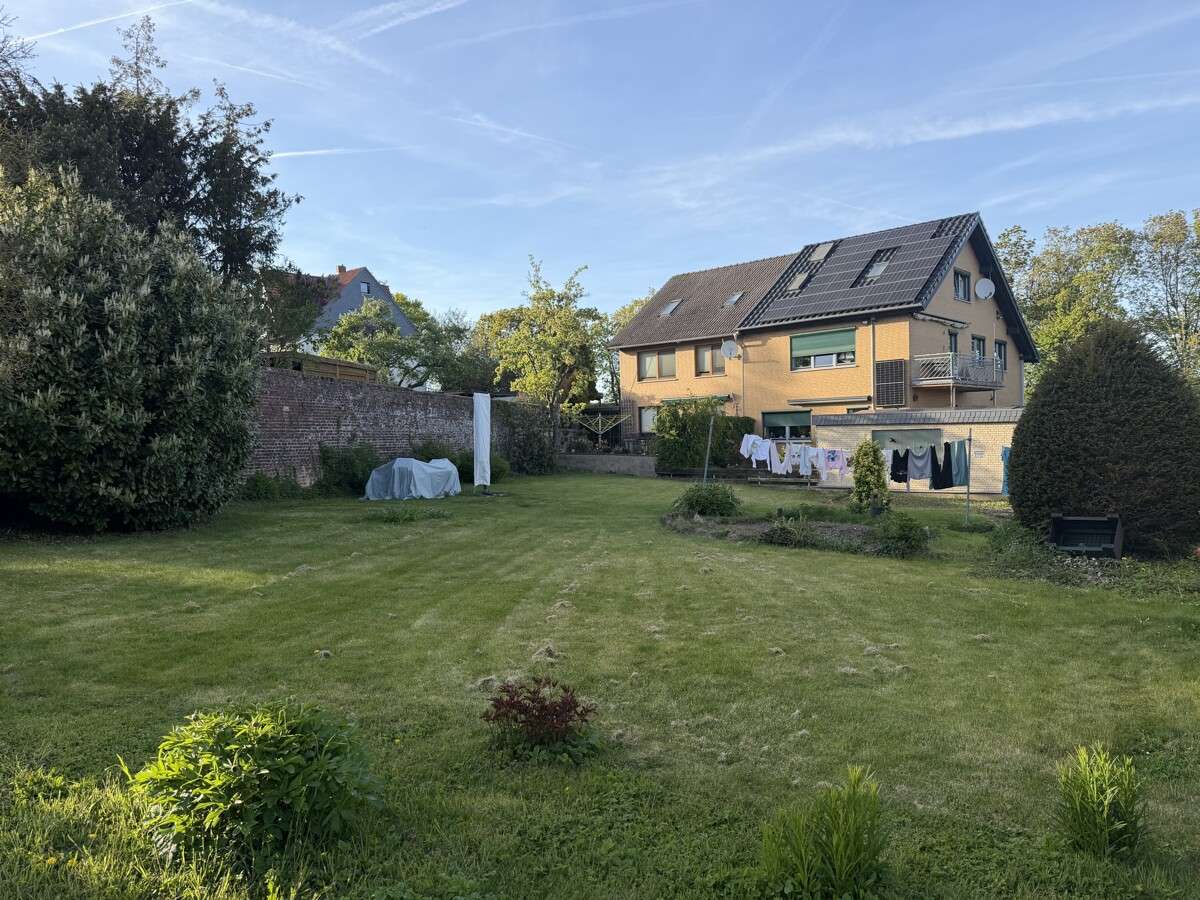 Thumbnail-Grundstück zu verkaufen in Bad Nenndorf Waltringhausen 250.000,00 € 850 m²