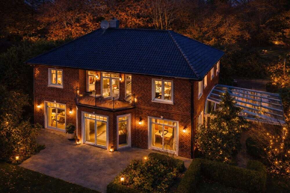 Thumbnail-Haus zum Kaufen in Hamburg 3.695.000,00 € 288 m²