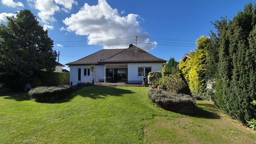 Thumbnail-Haus zum Kaufen in Ransbach 409.000,00 € 216 m²