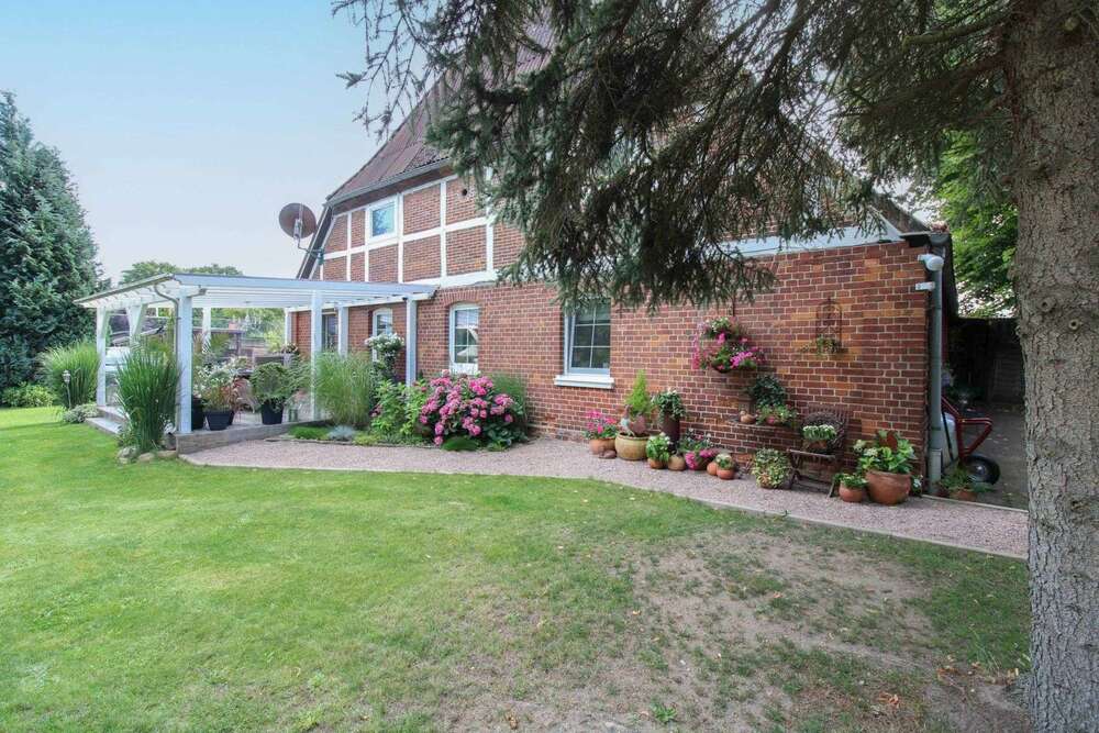 Thumbnail-Haus zum Kaufen in Bardowick 890.000,00 € 309.15 m²