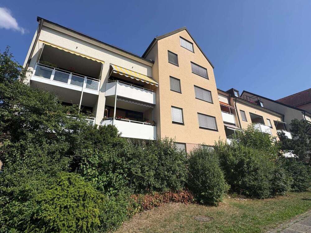 Thumbnail-Wohnung zum Kaufen in Leipzig 156.400,00 € 65.16 m²