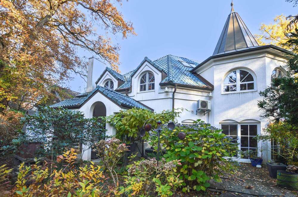 Thumbnail-Haus zum Kaufen in Hamburg 1.500.000,00 € 197 m²