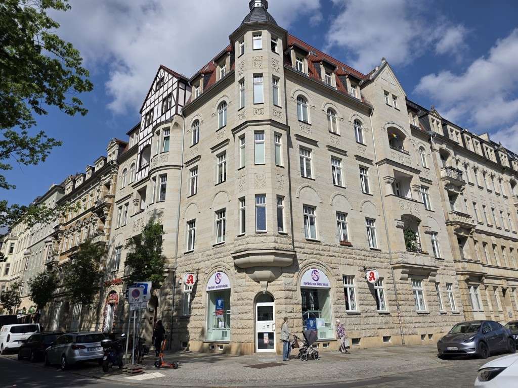 Thumbnail-Einzelhandel in Dresden 2.625,00 € 175 m²