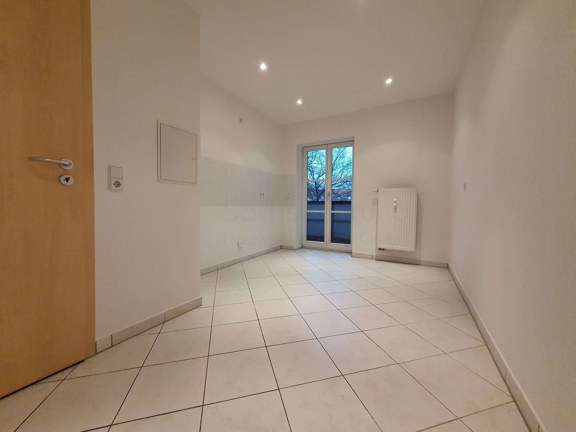 Thumbnail-Wohnung zum Kaufen in Taucha 92.000,00 € 41.98 m²