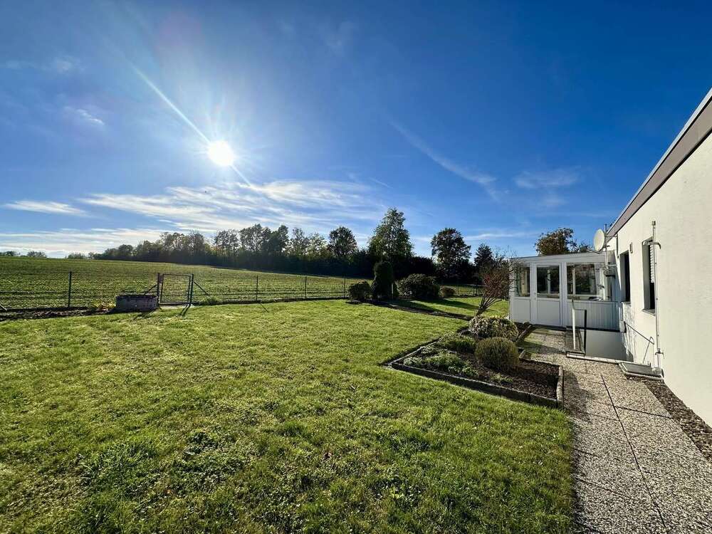 Thumbnail-Haus zum Kaufen in Leopoldshöhe 249.000,00 € 90 m²