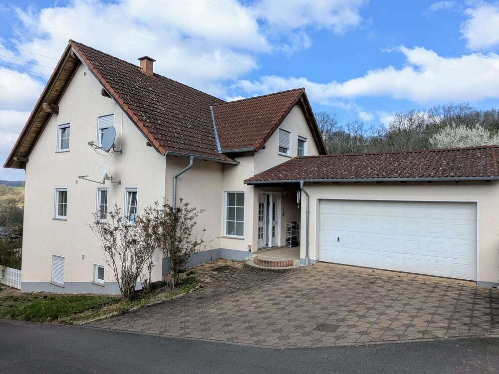 Thumbnail-Haus zum Kaufen in Matzenbach 369.000,00 € 252 m²