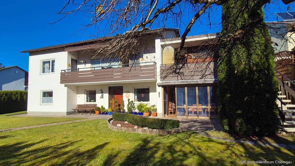 Thumbnail-Haus zum Kaufen in Traunreut 695.000,00 € 150 m²