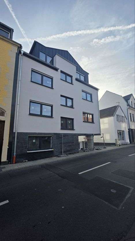 Thumbnail-Wohnung zum Mieten in Köln - Sürth 1.600,00 € 96 m²