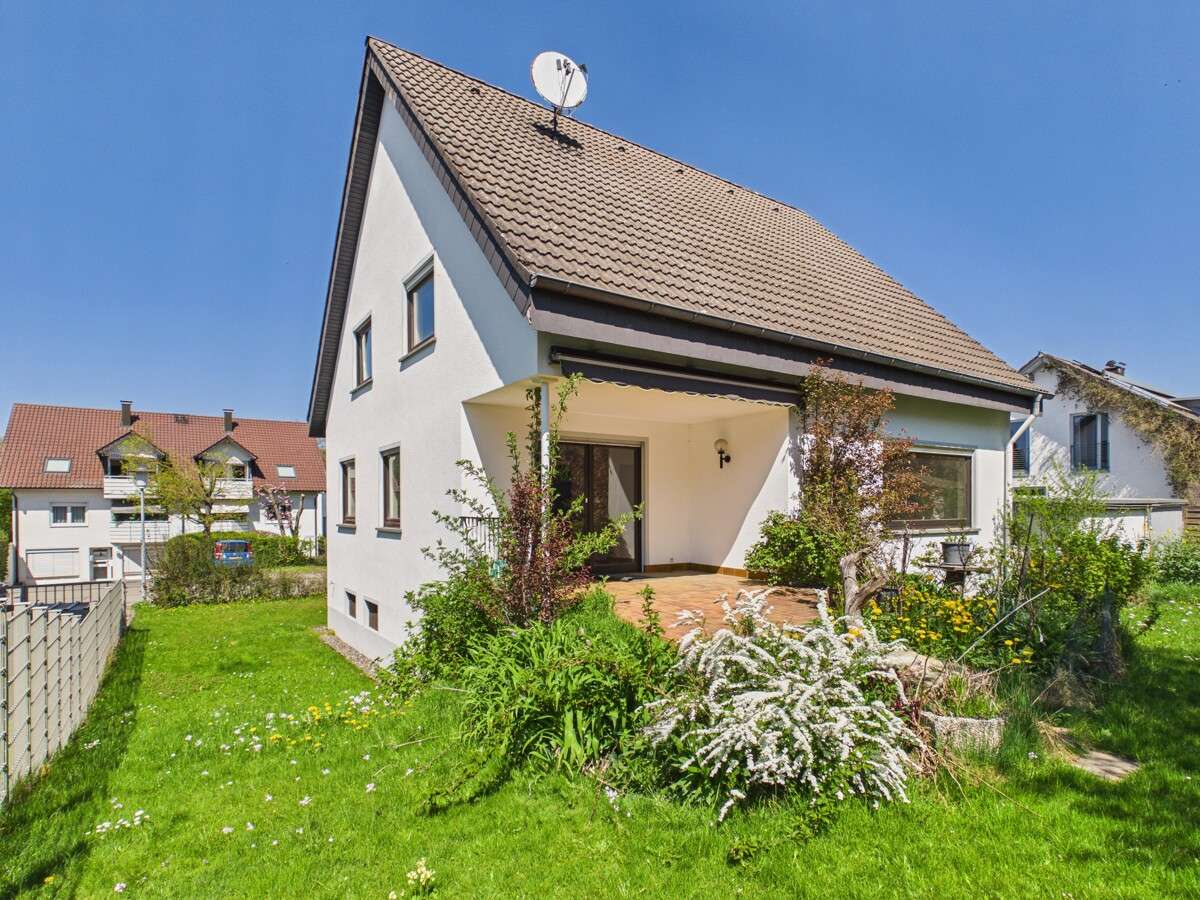 Thumbnail-Haus zum Kaufen in Zimmern ob Rottweil 449.000,00 € 182 m²