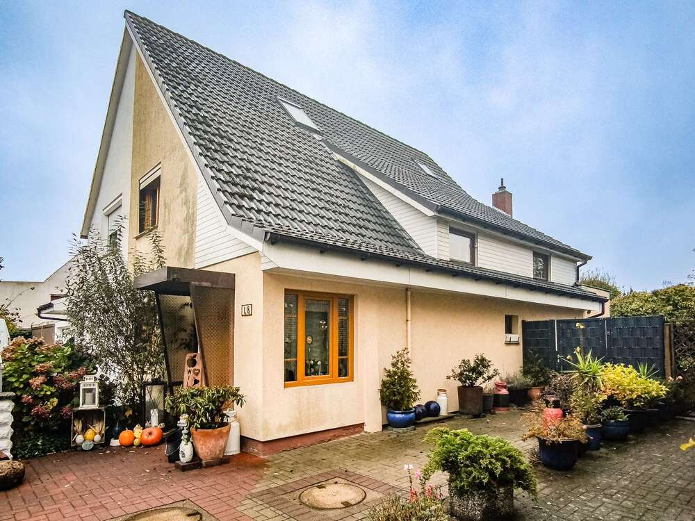 Thumbnail-Haus zum Kaufen in Bremerhaven 140.000,00 € 75 m²