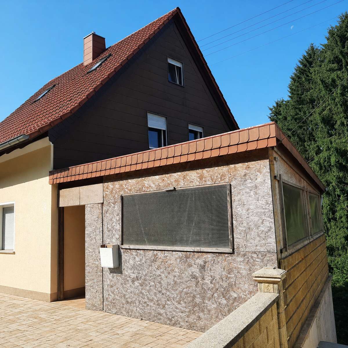 Thumbnail-Haus zum Kaufen in Namborn Hofeld-Mauschbach 89.999,99 € 130.8 m²