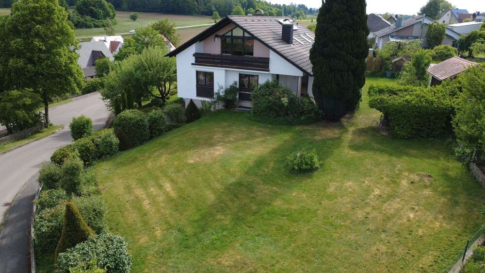 Thumbnail-Haus zum Kaufen in Binswangen 525.000,00 € 217 m²