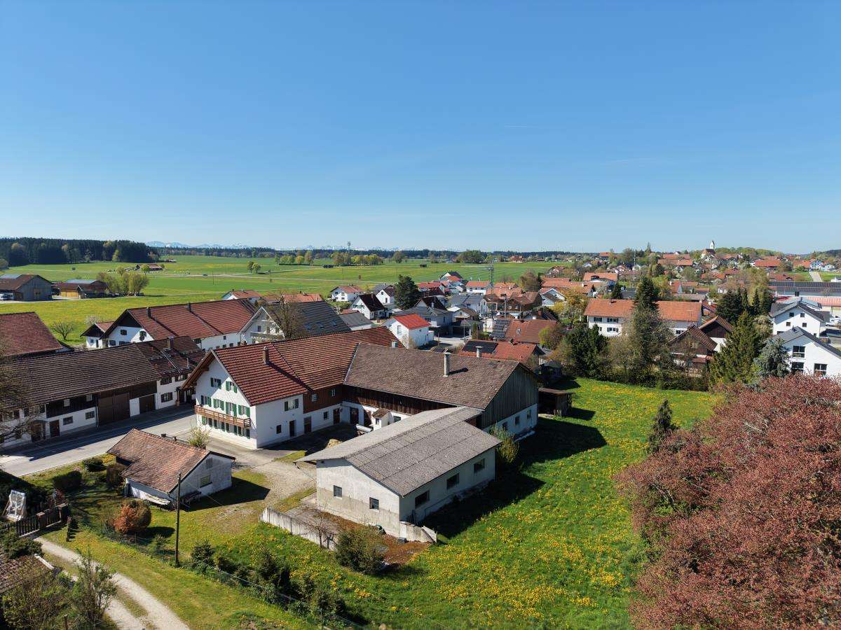 Thumbnail-Haus zum Kaufen in Pflugdorf 854.000,00 € 124.81 m²