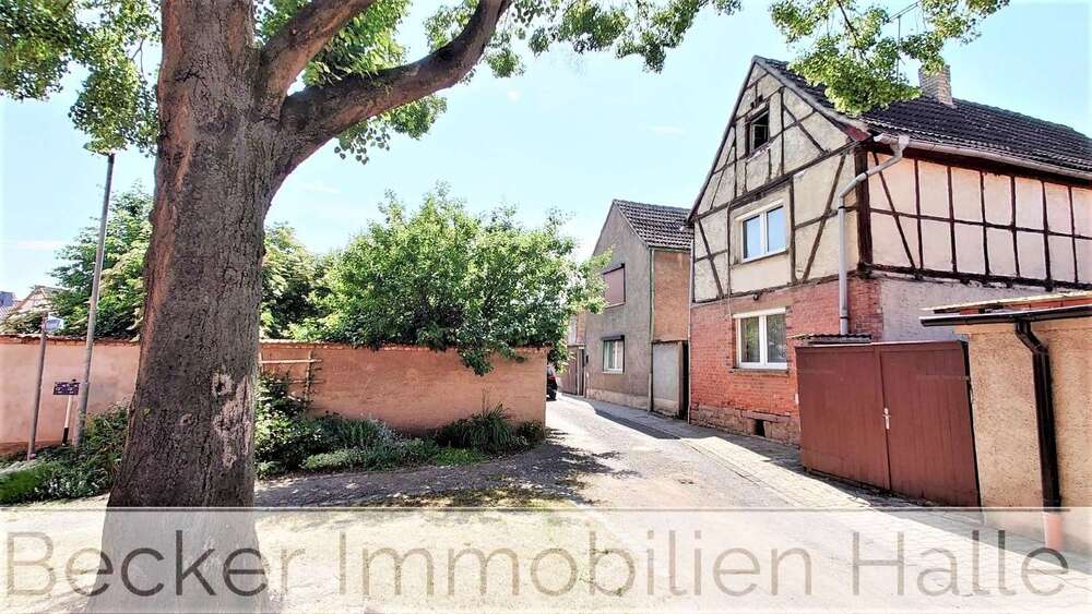 Thumbnail-Haus zum Kaufen in Bad Frankenhausen 25.000,00 € 80 m²