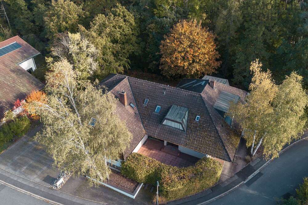 Thumbnail-Haus zum Kaufen in Ahorn 585.000,00 € 189.91 m²