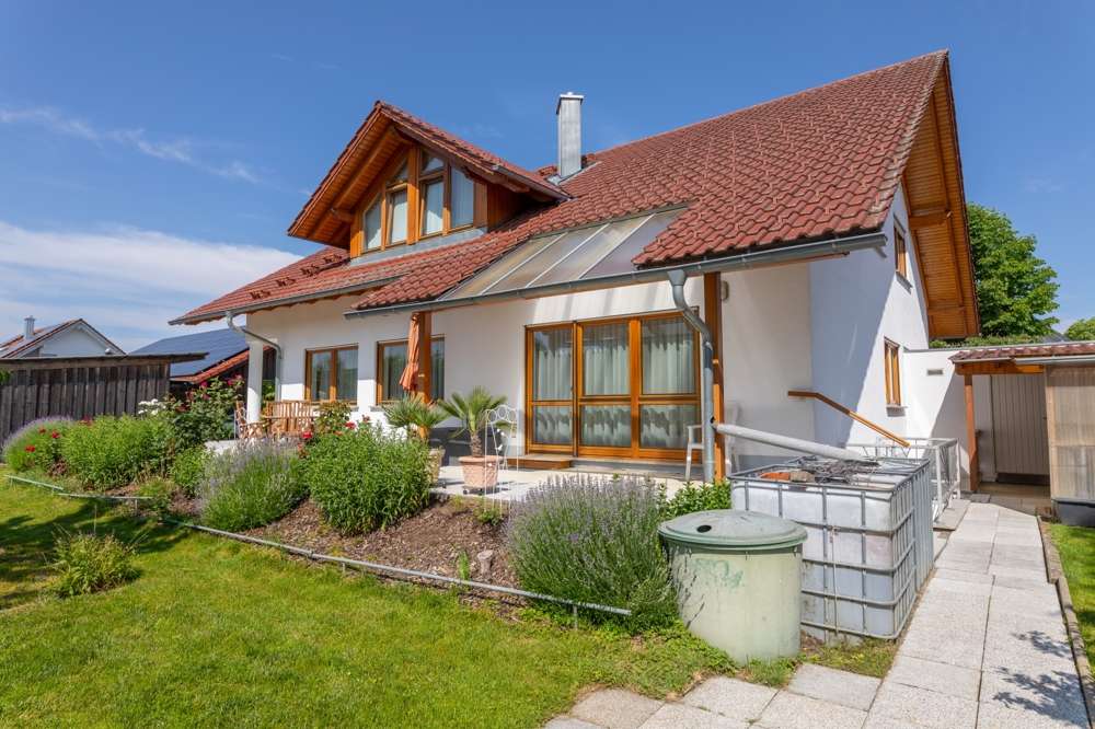 Thumbnail-Haus zum Kaufen in Oberndorf am Neckar Hochmössingen 649.000,00 € 272 m²