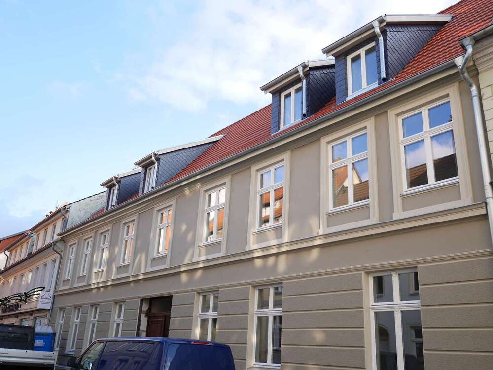Thumbnail-Wohnung zum Kaufen in Stralsund 235.000,00 € 82 m²