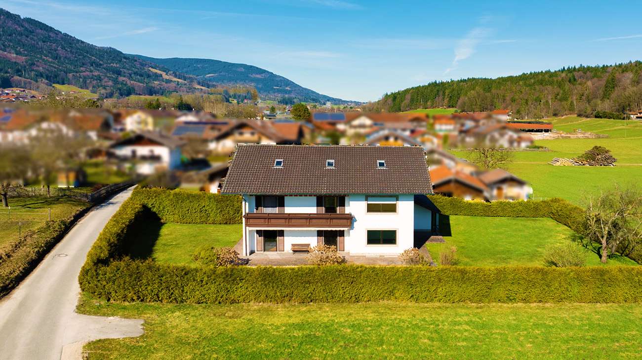 Thumbnail-Haus zum Kaufen in Anger 1.300.000,00 € 310 m²