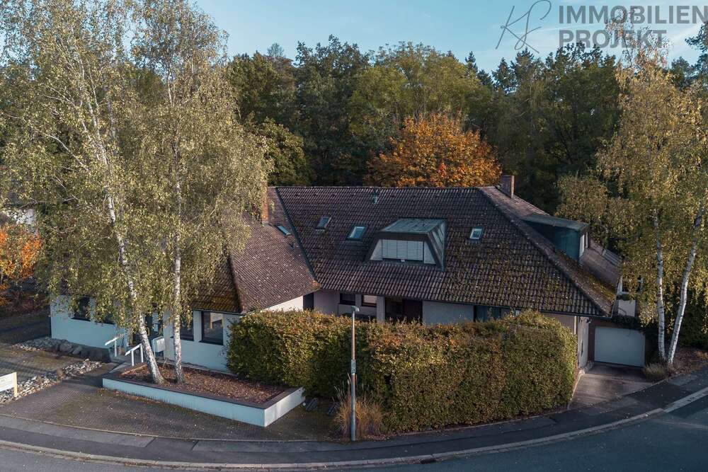 Thumbnail-Haus zum Kaufen in Ahorn 939.000,00 € 576.38 m²