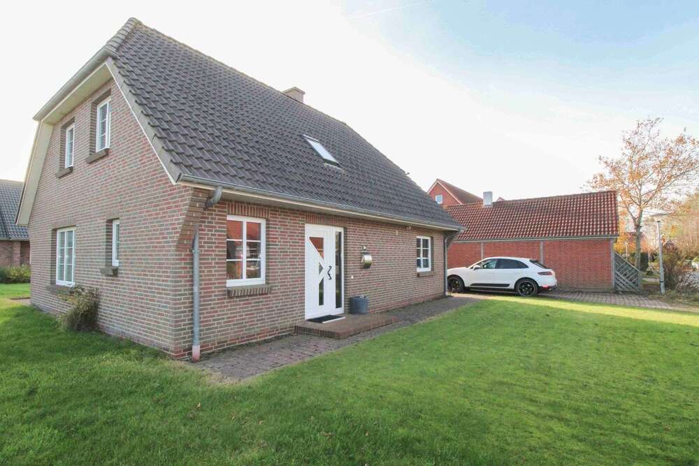 Thumbnail-Haus zum Kaufen in Neukirchen 325.000,00 € 133.05 m²
