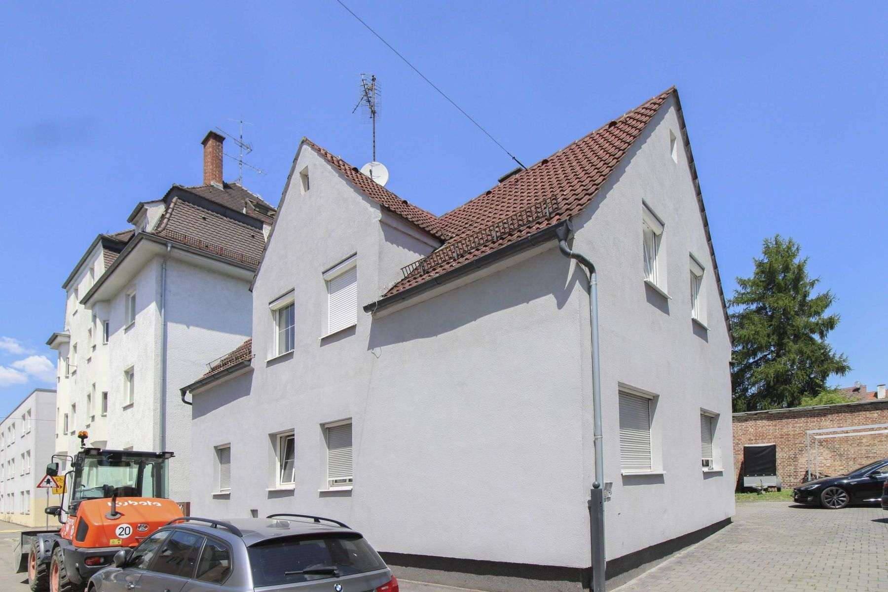 Thumbnail-Haus zum Kaufen in Augsburg 673.000,00 € 135.24 m²