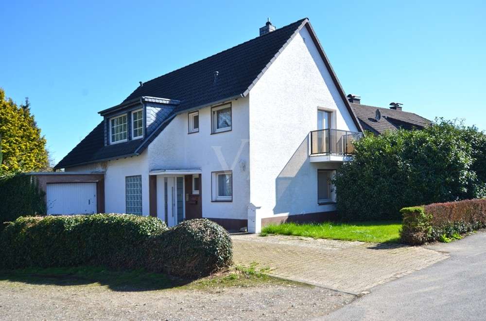 Thumbnail-Haus zum Kaufen in Leverkusen 595.000,00 € 173 m²
