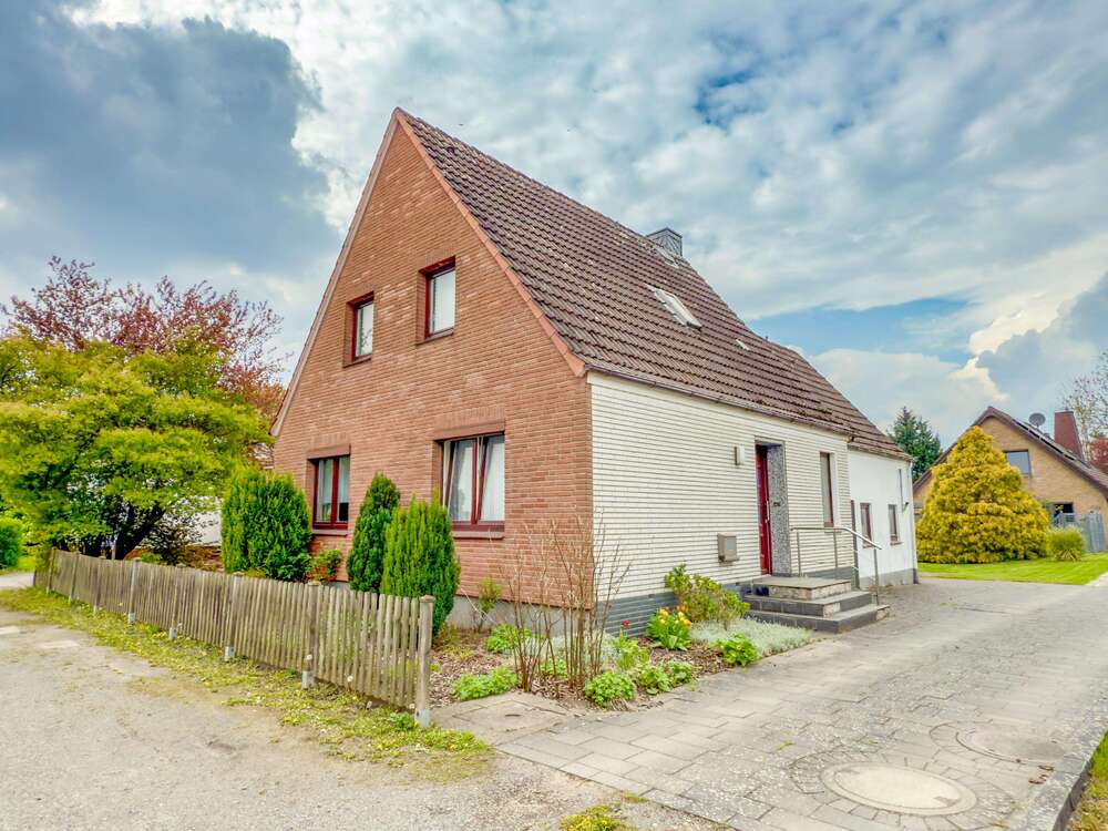 Thumbnail-Haus zum Kaufen in Bremerhaven 169.000,00 € 108 m²