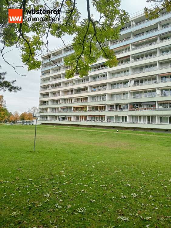 Thumbnail-Wohnung zum Kaufen in Karlsfeld 360.000,00 € 79 m²