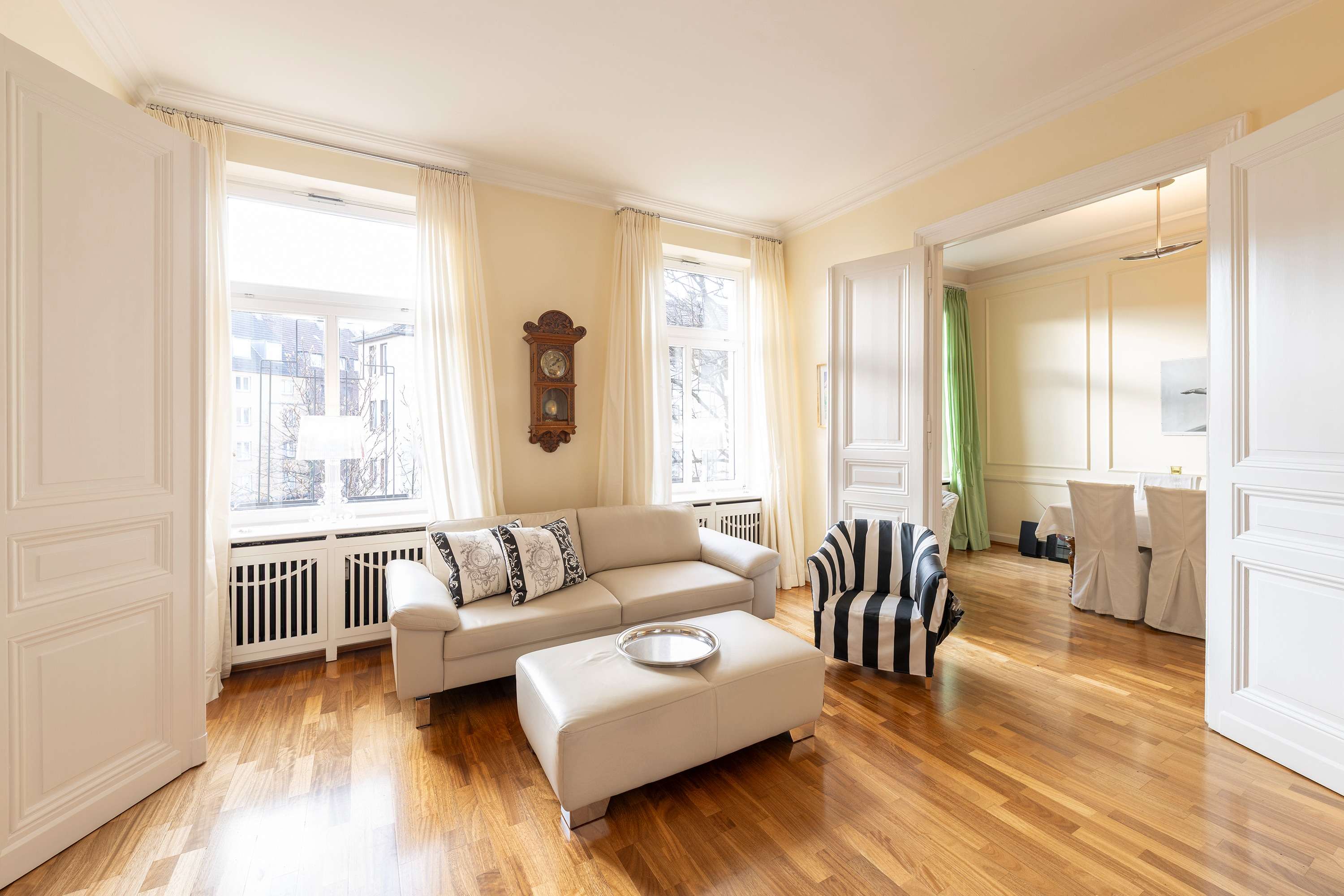 Thumbnail-Wohnung zum Kaufen in Düsseldorf 580.000,00 € 95 m²