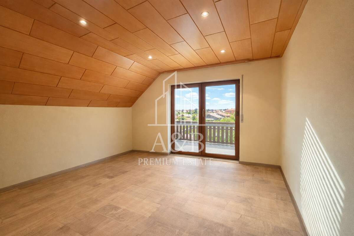 Thumbnail-Haus zum Kaufen in Speyer 999.999,00 € 186 m²