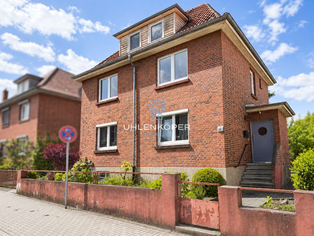 Thumbnail-Haus zum Kaufen in Uelzen 285.000,00 € 168 m²