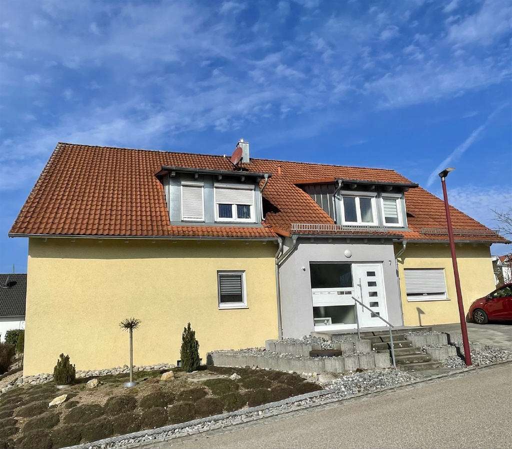 Thumbnail-Wohnung zum Kaufen in Abtsgmünd 245.000,00 € 74.19 m²