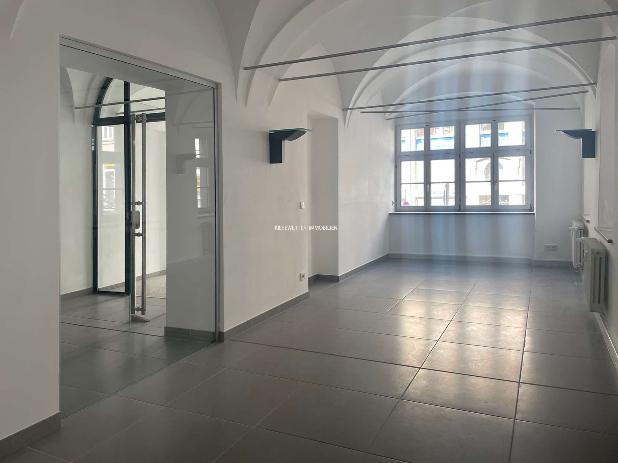Thumbnail-Einzelhandel in Annaberg-Buchholz 700,00 € 140 m²
