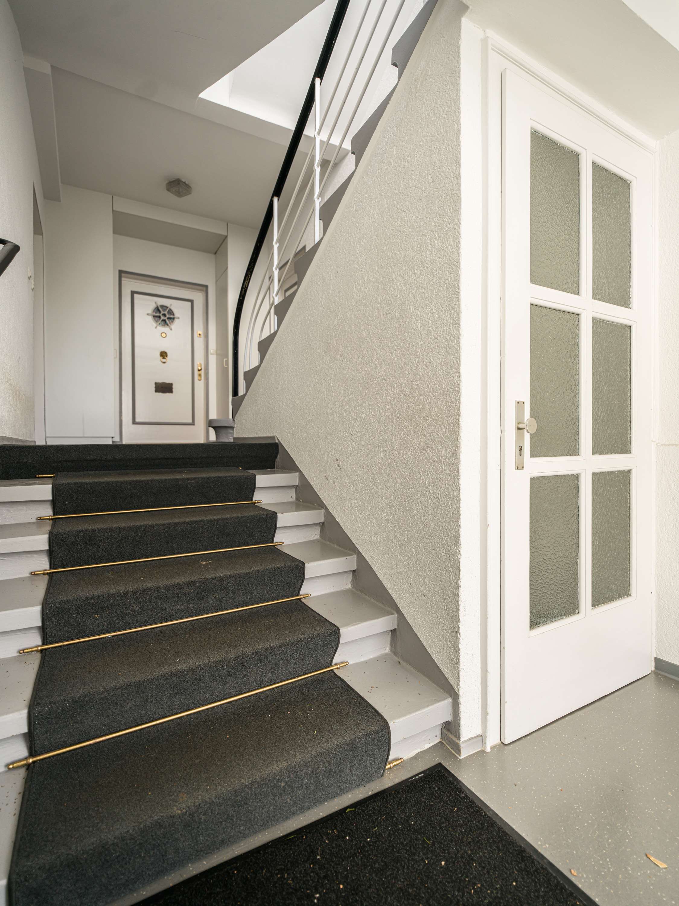 Thumbnail-Wohnung zum Kaufen in Wiesbaden 329.000,00 € 95.06 m²