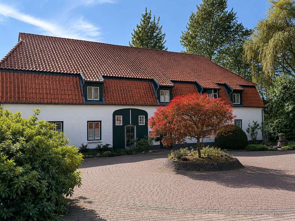 Thumbnail-Haus zum Kaufen in Karby 890.000,00 € 424 m²