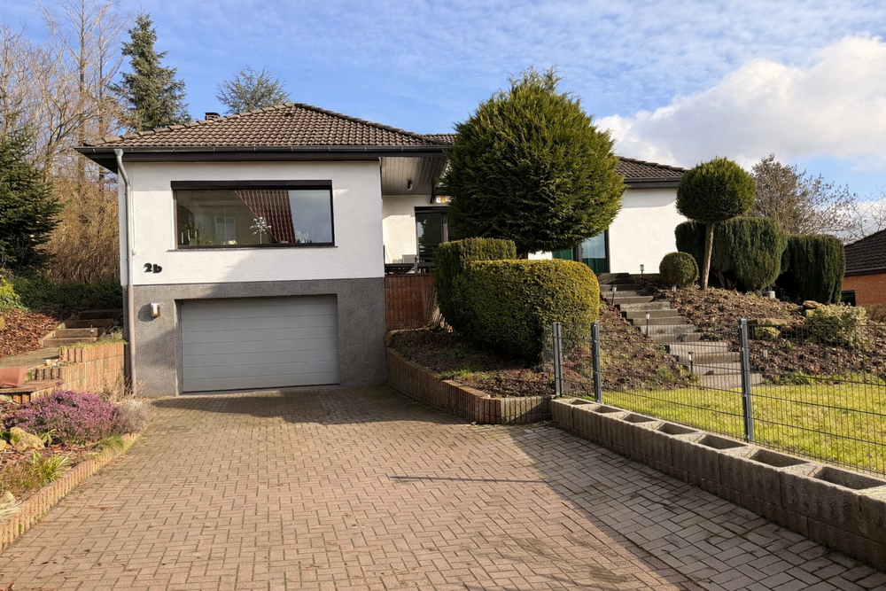 Thumbnail-Haus zum Kaufen in Hameln 379.000,00 € 129 m²